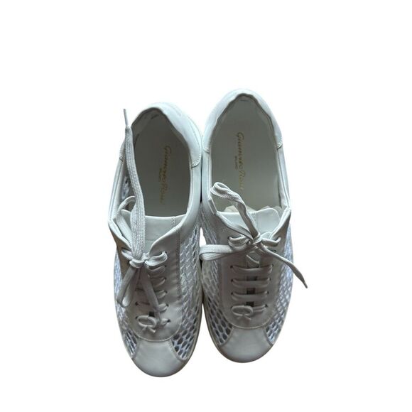 Gianvito Rossi Shoes - Gianvito Rossi Helena Sneakers White size 38